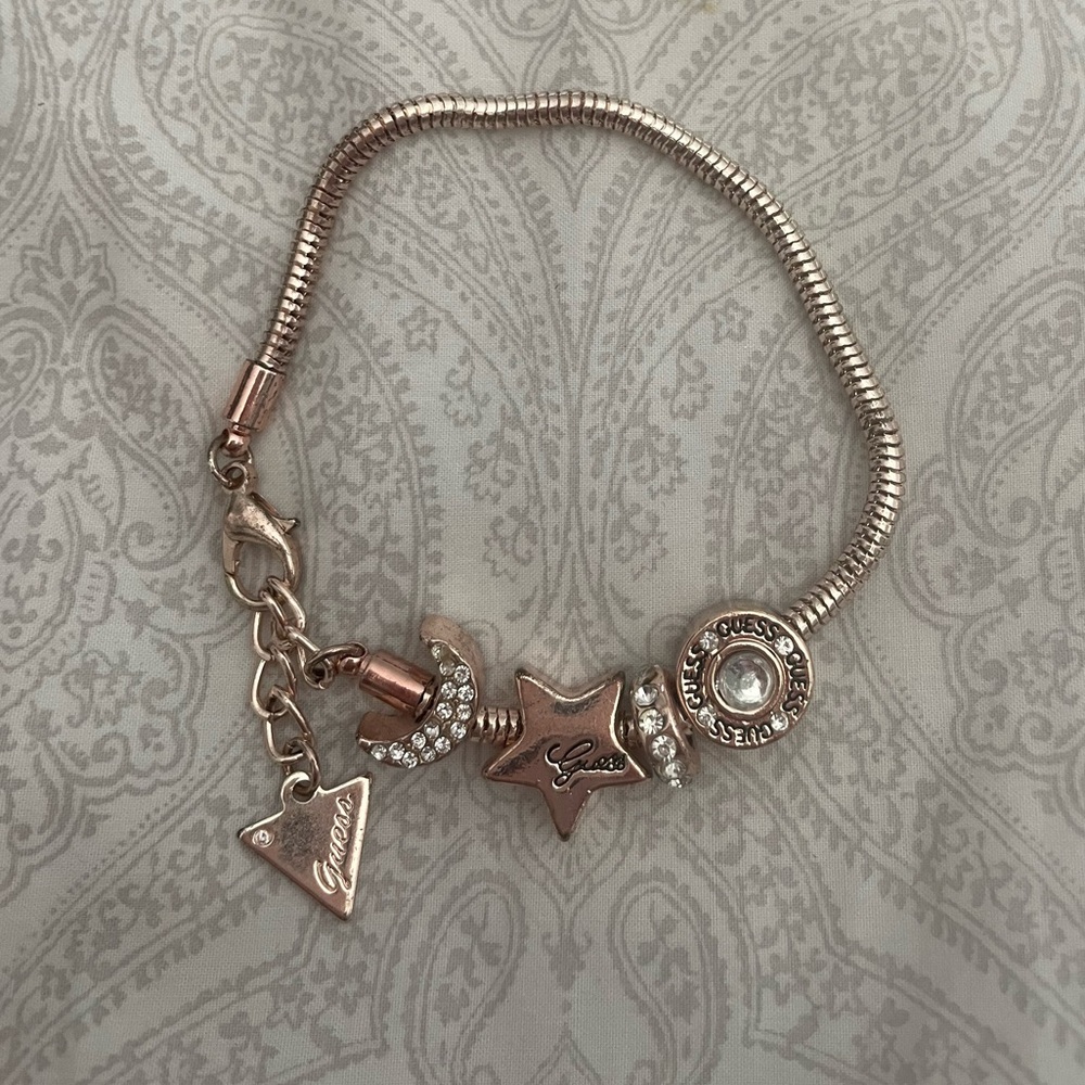 Guess Charm bracelet rose gold